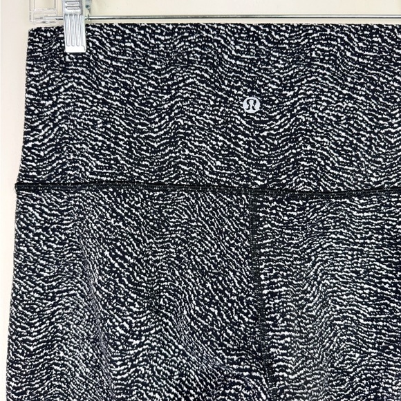 Lululemon Wunder Under Crop Leggings - Picture 8 of 11